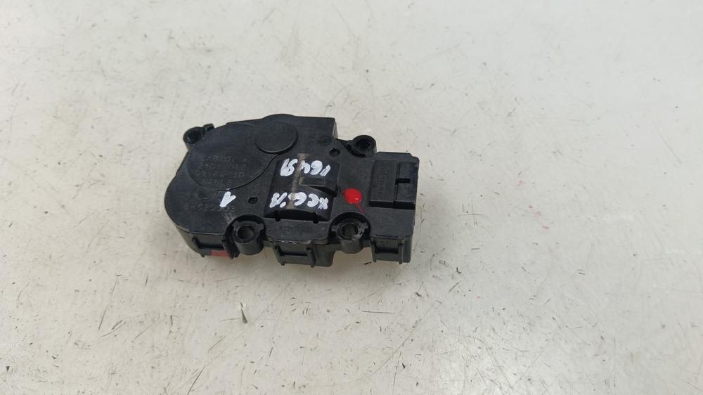 MOTOR APERTURA TRAMPILLAS CLIMATIZADOR VOLVO XC60 2018 2.0 D4 AT AWD 190CV | 140KW