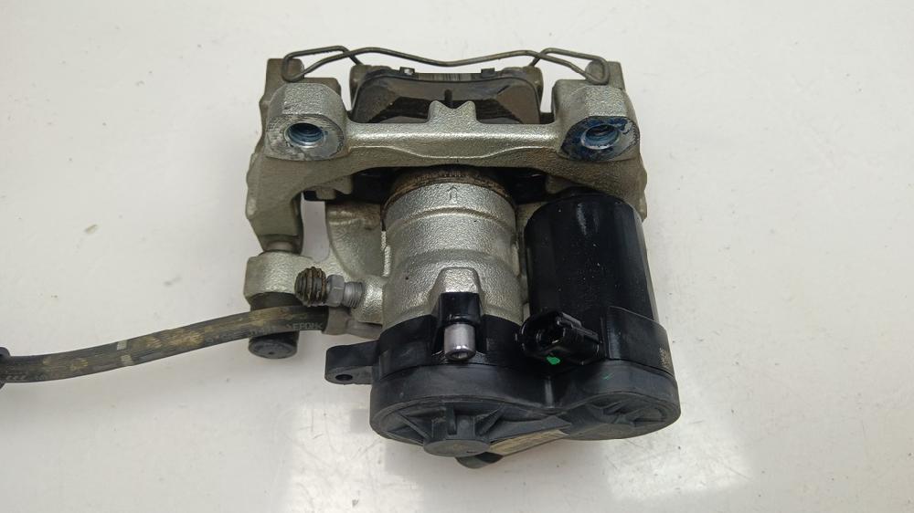 PINZA FRENO TRASERA IZQUIERDA FORD KUGA 1.5 MT 120CV
