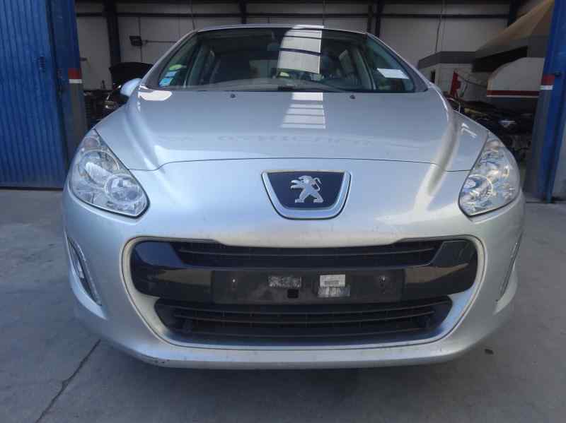 LUZ INTERIOR PEUGEOT 308 1.6 HDI MT 112CV