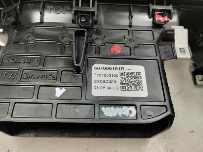 REJILLA AIREADORA DACIA SANDERO 1.0 MT 100CV | 74KW