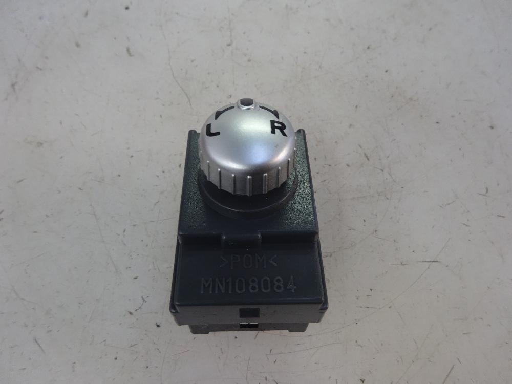 MANDO RETROVISOR MITSUBISHI COLT 1.3 MT 95CV