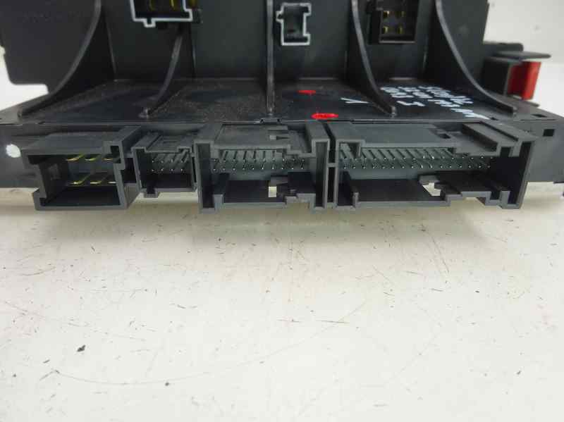 CAJA RELES FUSIBLES MERCEDES BENZ CLASE S 3.2 S 320 CDI 5G-TRONIC 197CV