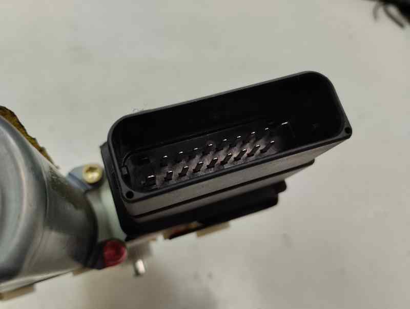 MOTOR ELEVALUNAS TRASERO IZQUIERDO VOLKSWAGEN GOLF 1.9 TDI 4MOTION MT 100CV