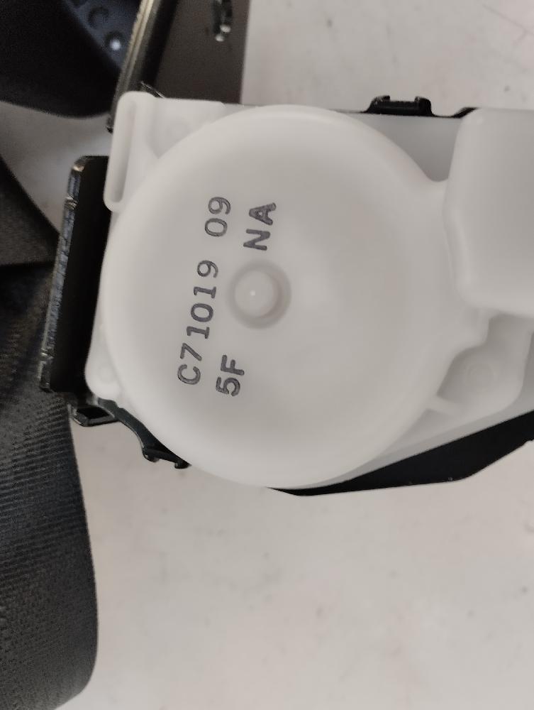 CINTURON SEGURIDAD TRASERO DERECHO MAZDA 3 2.2 CITD MT 150CV