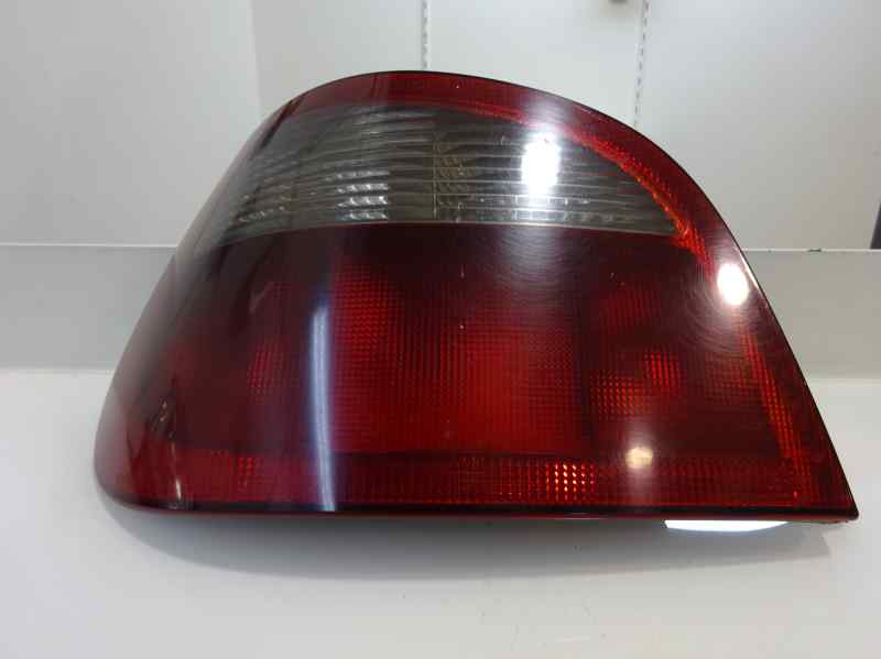 PILOTO TRASERO IZQUIERDO RENAULT MEGANE 1.9 DTI MT 100CV