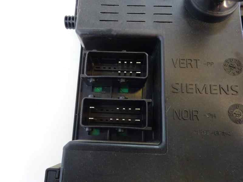 CAJA RELES FUSIBLES PEUGEOT 206 1.9 D MT 70CV