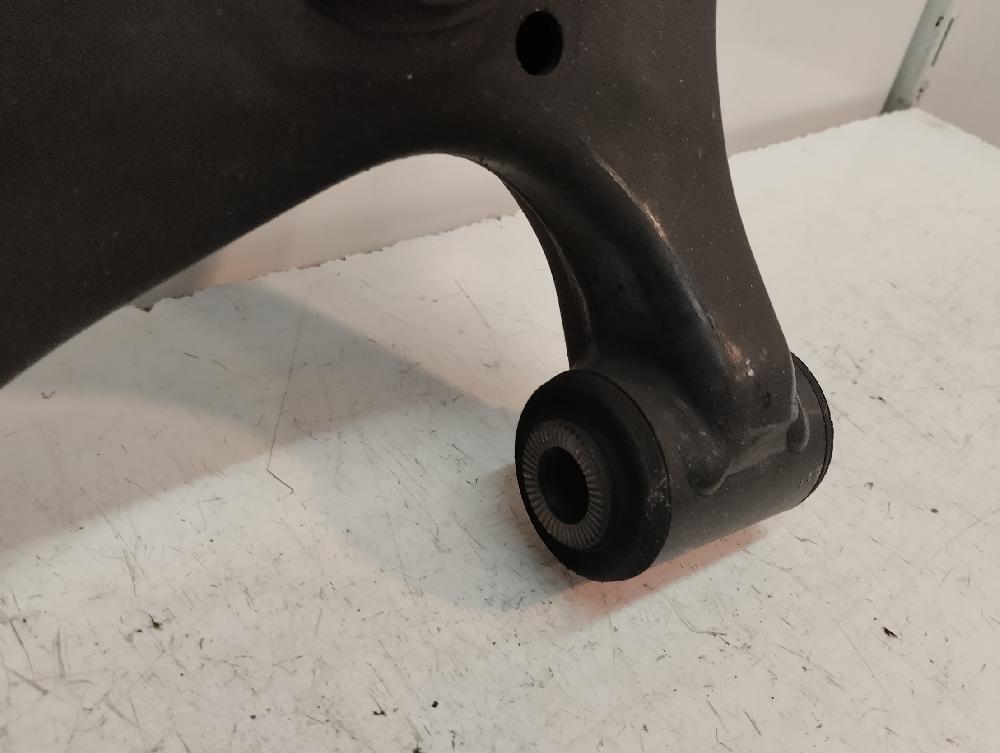 BRAZO SUSPENSION INFERIOR DELANTERO IZQUIERDO TOYOTA VERSO 2.0 D-4D MT 128CV