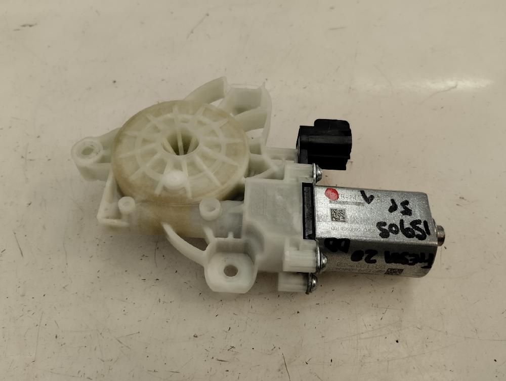 MOTOR ELEVALUNAS DELANTERO DERECHO FORD FIESTA 2020 1.5 TDCI DURATORQ MT 85CV | 63KW