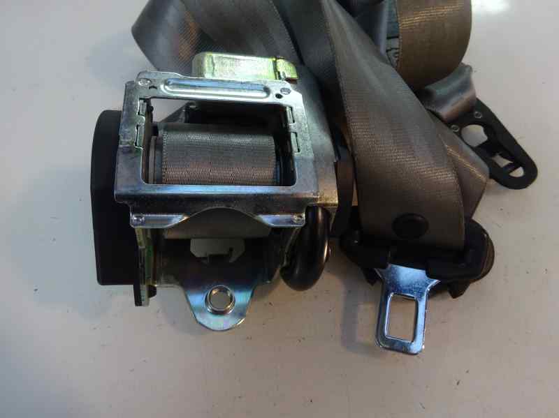CINTURON SEGURIDAD DELANTERO DERECHO AUDI A4 2.0 TDI MT 140CV | 103KW