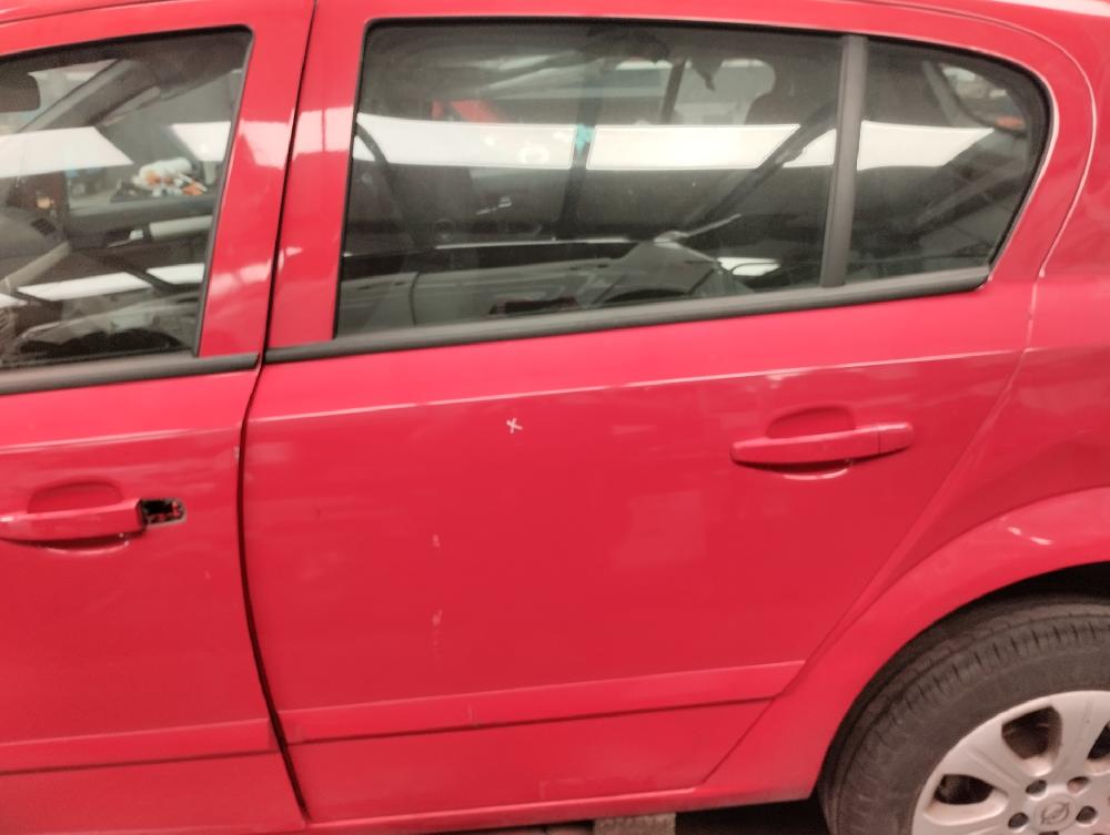 PUERTA TRASERA IZQUIERDA OPEL ASTRA 1.7 CDTI 6MT 100CV | 73KW