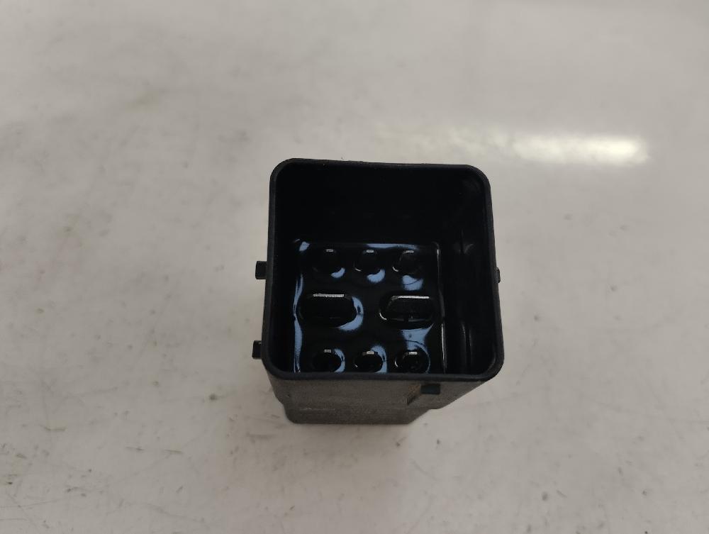 CAJA PRECALENTAMIENTO FORD TRANSIT CONNECT 1.5 MT 120CV | 88KW
