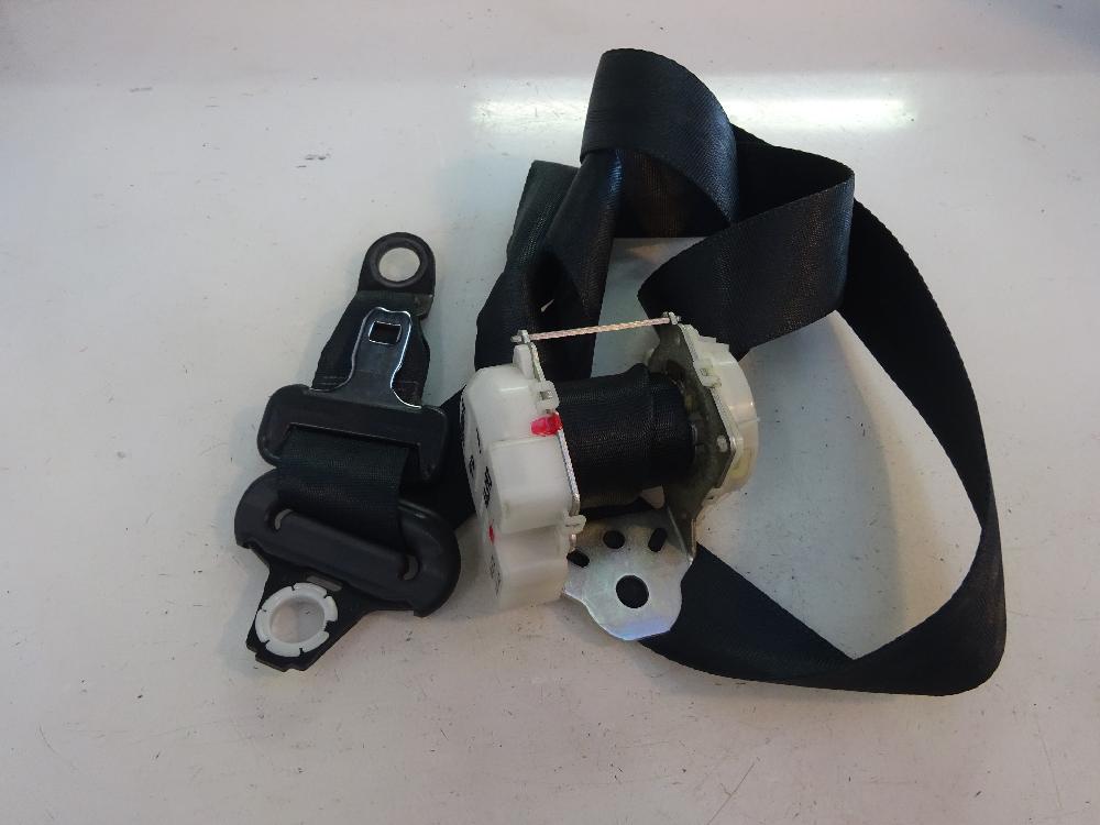 CINTURON SEGURIDAD TRASERO DERECHO TOYOTA AYGO 1.0 MT 68CV