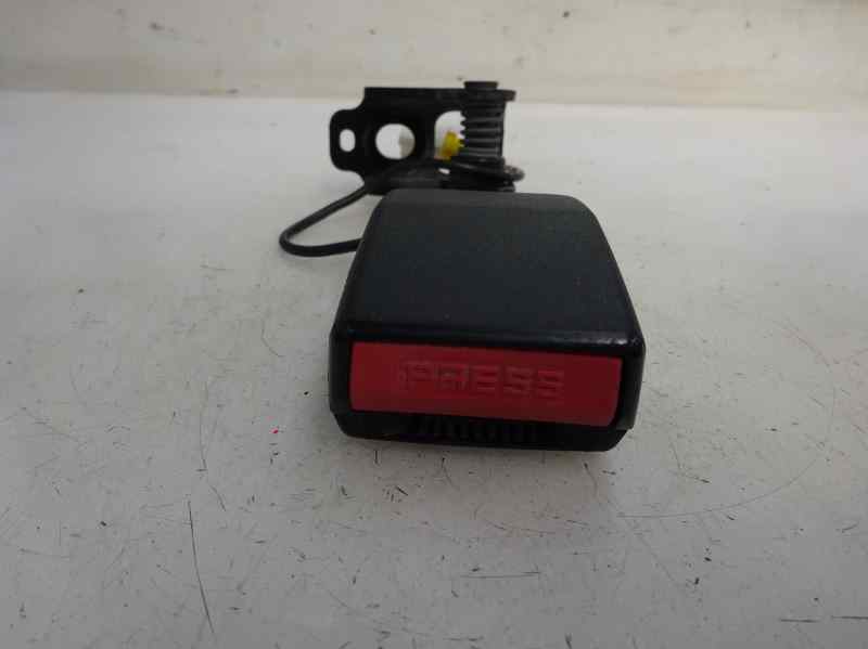ANCLAJE CINTURON TRASERO IZQUIERDO PEUGEOT 308 1.6 HDI MT 114CV