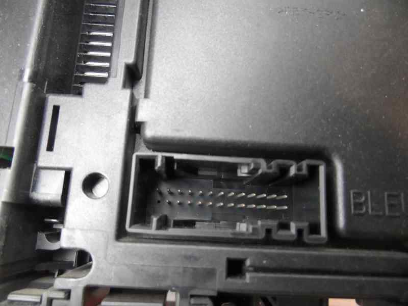 CAJA RELES FUSIBLES PEUGEOT 206 1.9 D MT 70CV