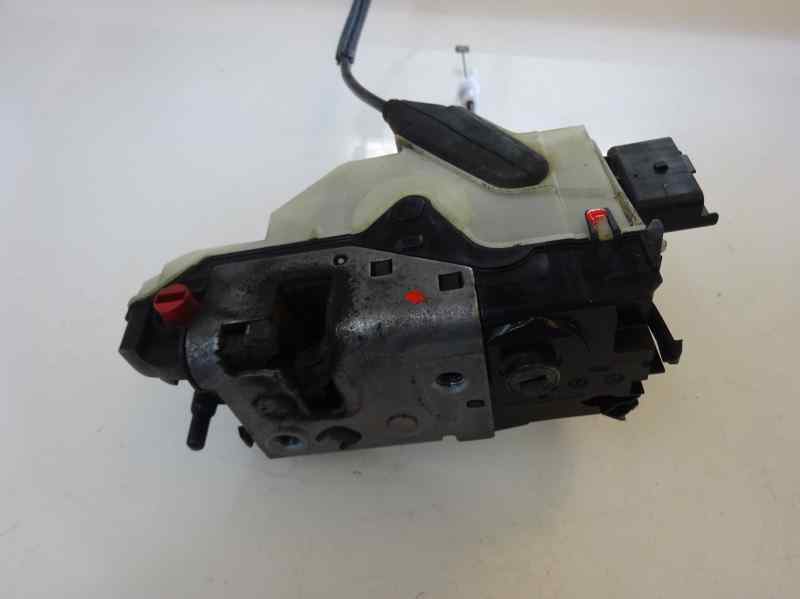 CERRADURA PUERTA TRASERA IZQUIERDA PEUGEOT 208 1.4 HDI MT 68CV