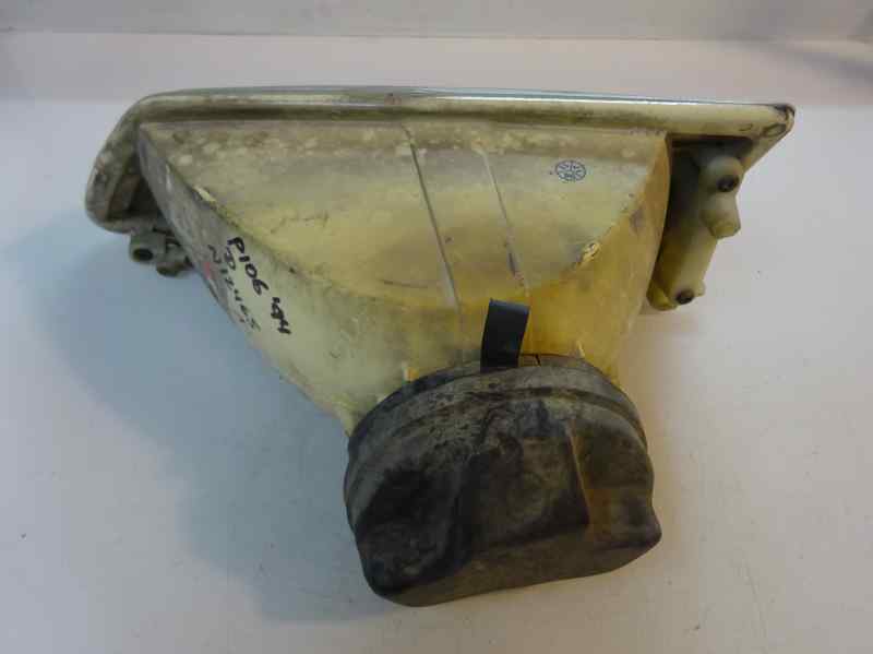 FARO DERECHO PEUGEOT 106 1.5 D MT 57CV