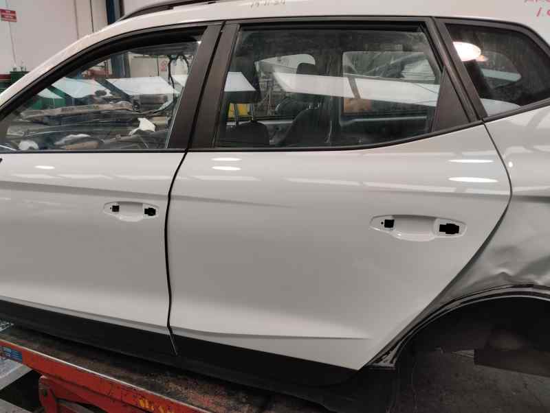 PUERTA TRASERA IZQUIERDA SEAT ARONA 1.0 AMT 110CV | 81KW