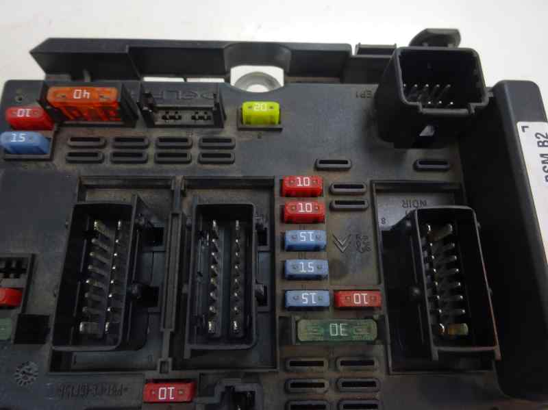 CAJA RELES FUSIBLES PEUGEOT 307 2.0 HDI MT 90CV