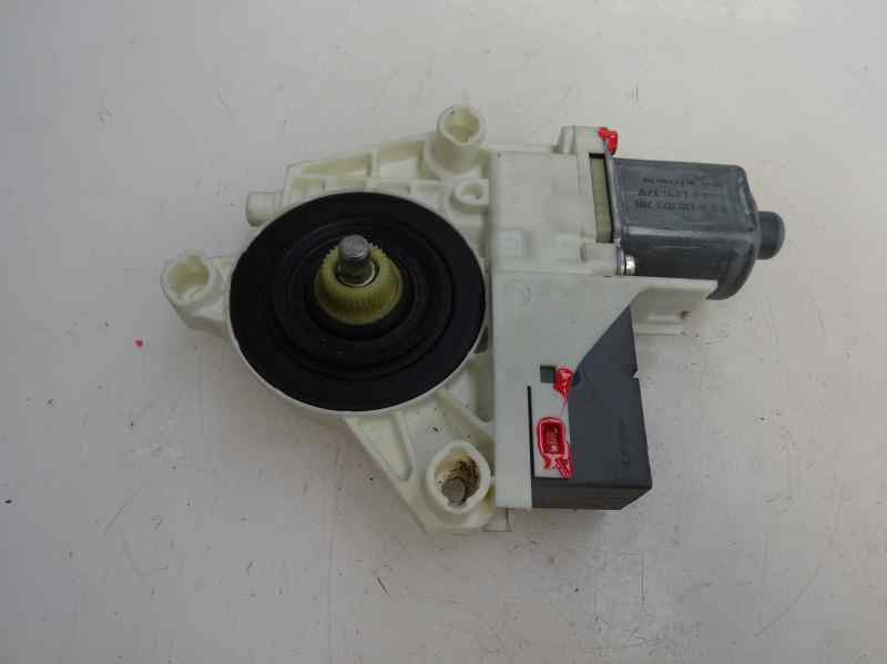 MOTOR ELEVALUNAS TRASERO IZQUIERDO PEUGEOT 407 2.0 HDI MT 136CV