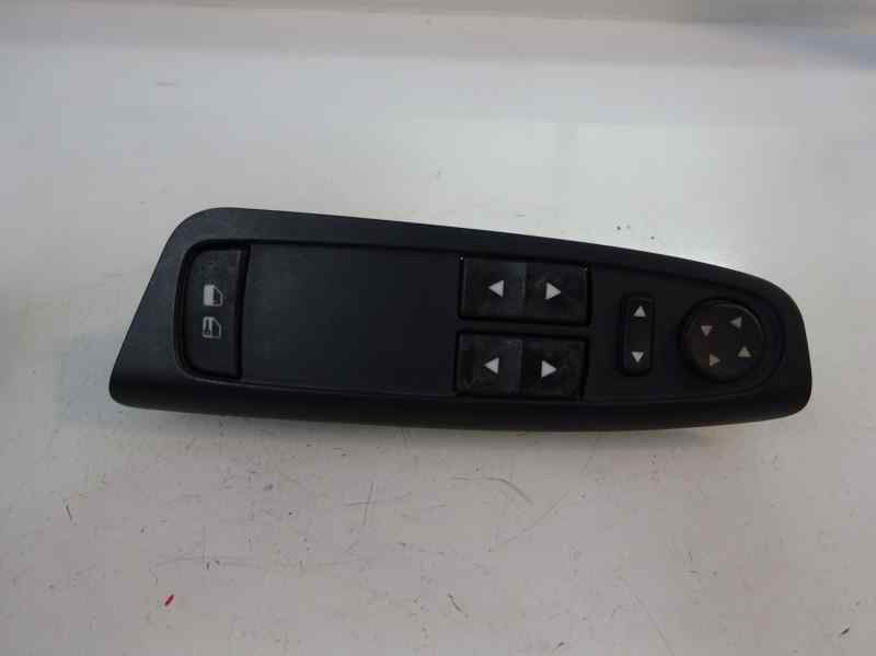 MANDO ELEVALUNAS DELANTERO IZQUIERDO FIAT STILO 1.9 TD MT 115CV