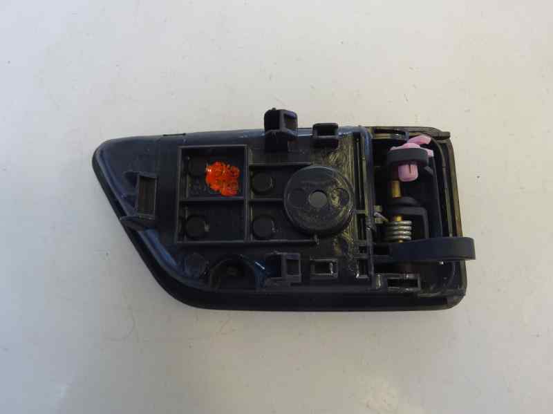 MANETA INTERIOR DELANTERA IZQUIERDA HYUNDAI GETZ 1.5 CRDI MT 82CV