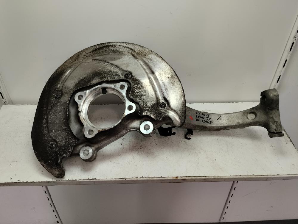 MANGUETA DELANTERA IZQUIERDA AUDI A4 2.0 TDI MT 150CV