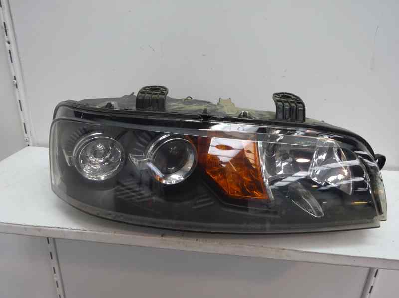 FARO DERECHO FIAT PUNTO 1.2 MT 60CV | 44KW