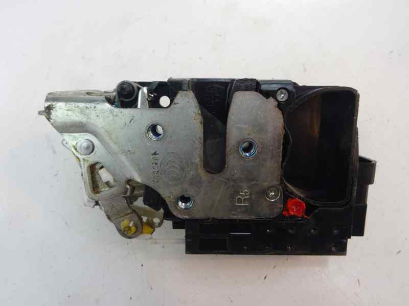 CERRADURA PUERTA DELANTERA DERECHA CHEVROLET KALOS 1.2 MT 72CV