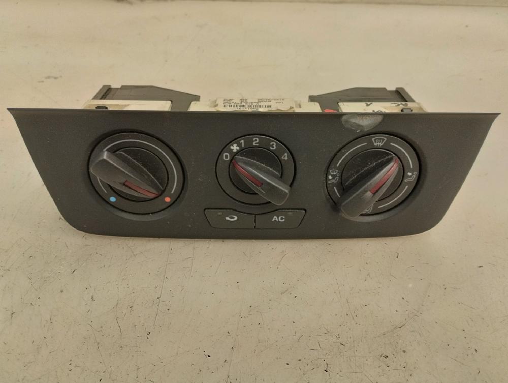 MANDO CALEFACCION AIRE ACONDICIONADO SEAT IBIZA 1.2 MT 64CV | 47KW