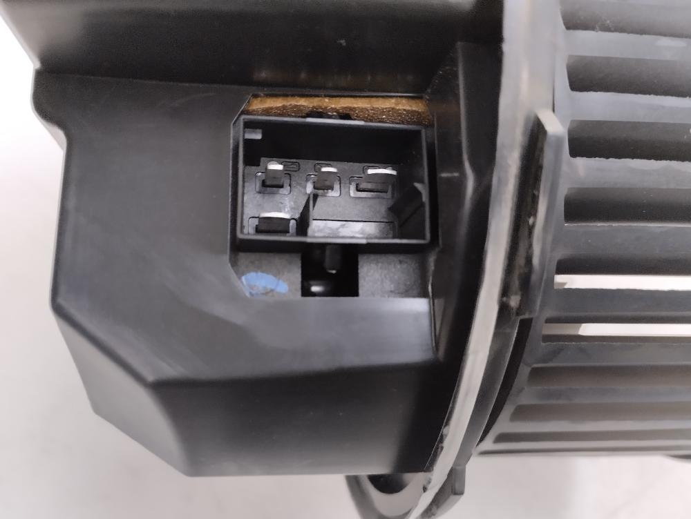 MOTOR CALEFACCION VOLKSWAGEN GOLF 2.0 FSI AT 150CV | 110KW