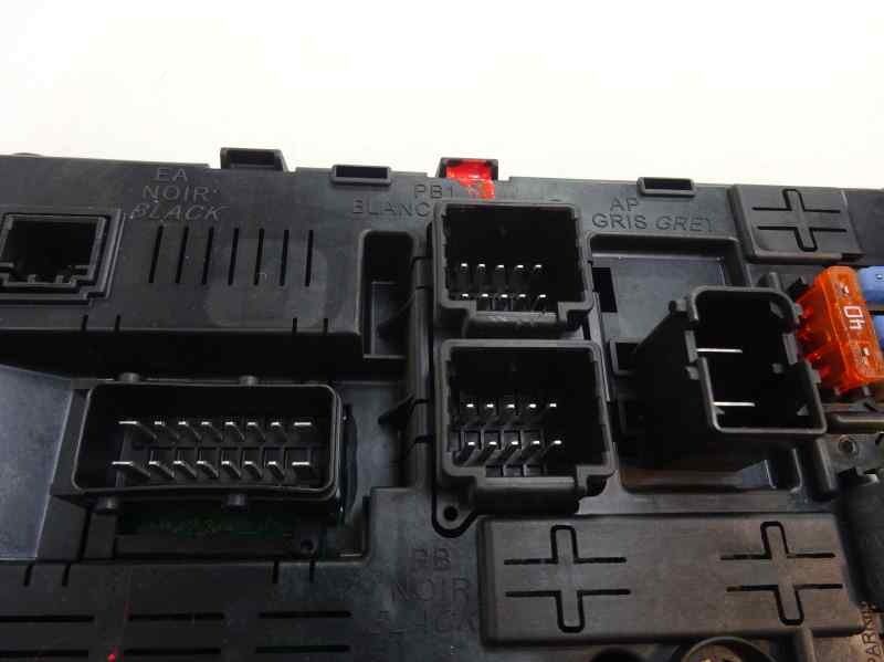 CAJA RELES FUSIBLES CITROEN C4 2009 1.6 HDI MT 90CV