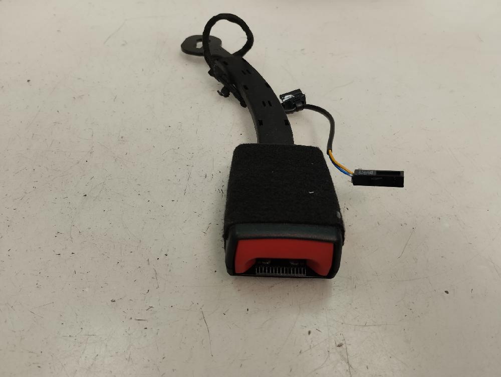 ANCLAJE CINTURON DELANTERO DERECHO AUDI A3 1.5 MT 150CV | 110KW