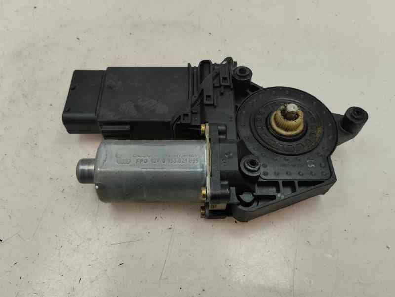 MOTOR ELEVALUNAS DELANTERO IZQUIERDO VOLKSWAGEN PASSAT 1.9 TDI 6MT 130CV