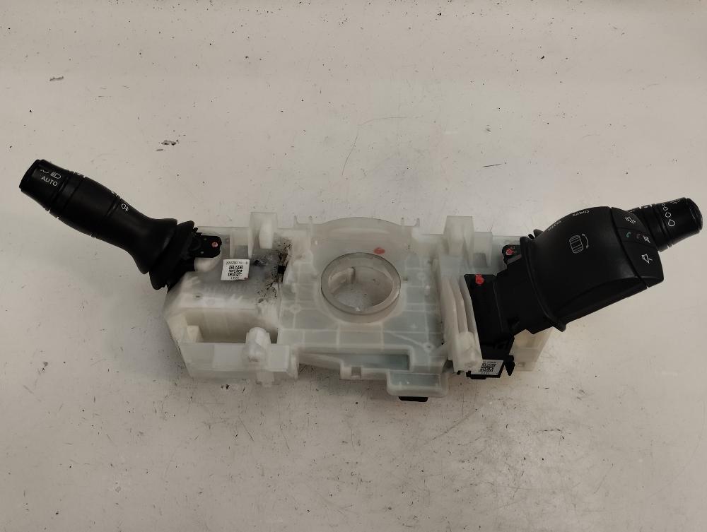 MANDO MULTIFUNCION RENAULT SCENIC 1.5 DCI MT 110CV