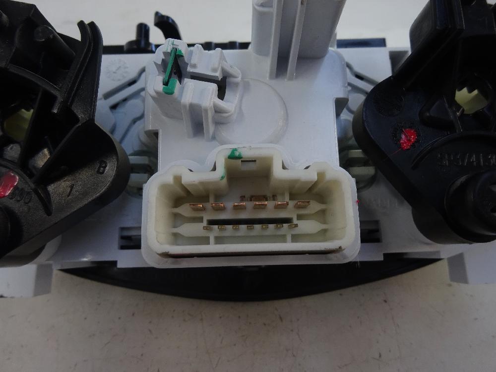 MANDO CALEFACCION AIRE ACONDICIONADO DACIA SANDERO 0.9 TCE MT 97CV