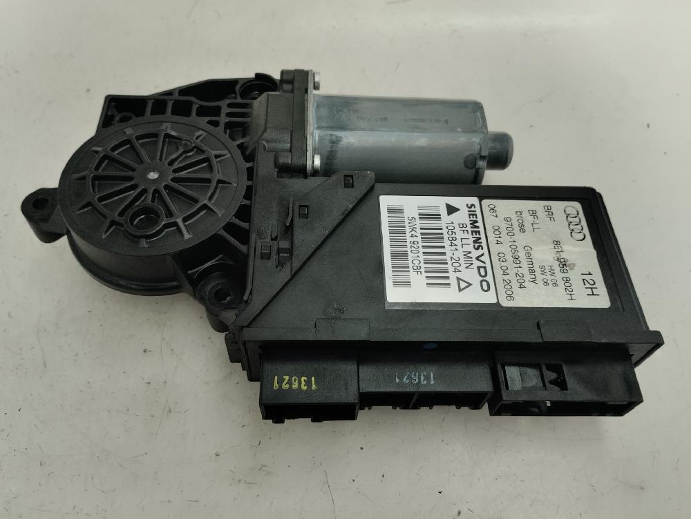 MOTOR ELEVALUNAS DELANTERO DERECHO AUDI A4 2.0 TDI MT 140CV | 103KW