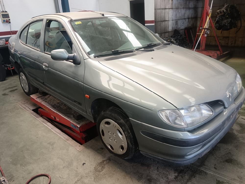 COMPRESOR AIRE ACONDICIONADO RENAULT MEGANE 1997 1.6 AT 90CV | 66KW