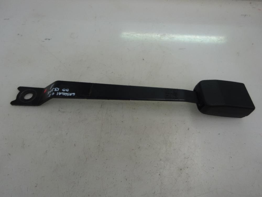 ANCLAJE CINTURON DELANTERO DERECHO NISSAN QASHQAI 1.5 DCI MT FWD 106CV
