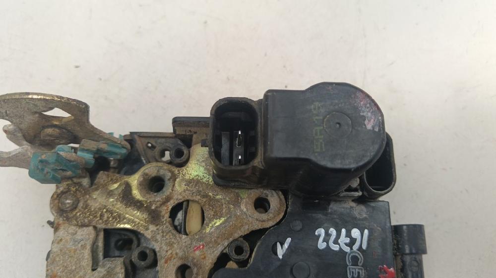 CERRADURA PUERTA DELANTERA IZQUIERDA CHEVROLET KALOS 1.4 MT 82CV
