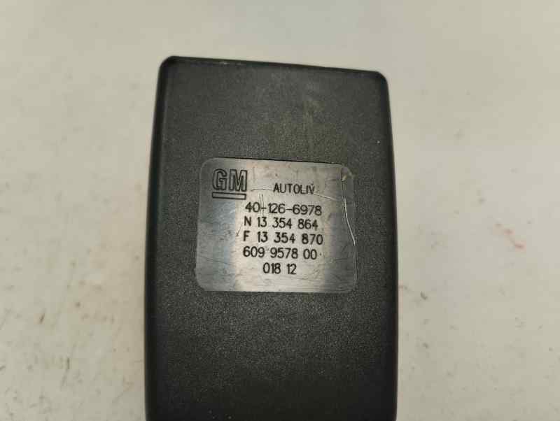 ANCLAJE CINTURON TRASERO DERECHO OPEL ASTRA 1.7 CDTI MT 125CV
