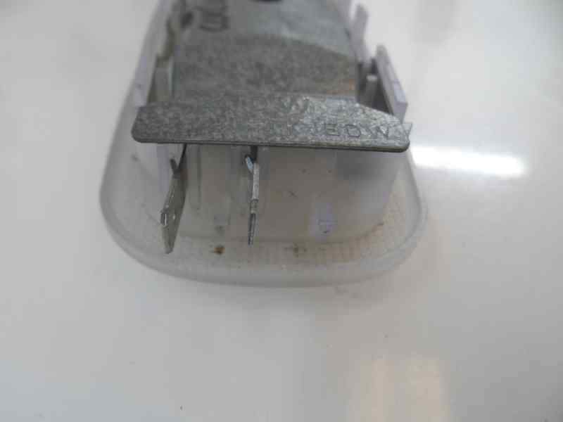 LUZ INTERIOR MERCEDES BENZ CLASE CLK 2.3 CLK 230 MT 197CV