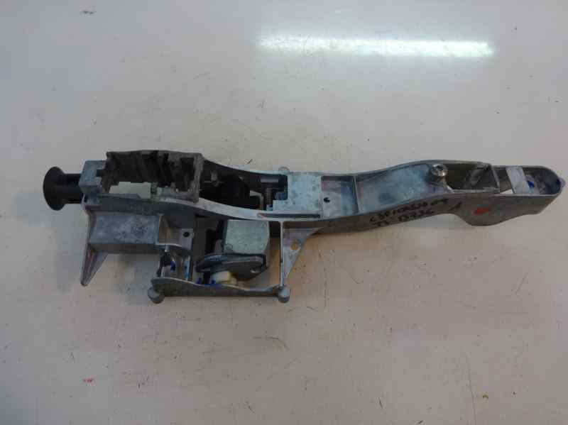 SOPORTE MANETA EXTERIOR PUERTA TRASERA IZQUIERDA CITROEN C3 PICASSO 2009 1.6 MT 110CV