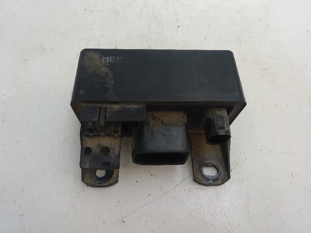 CAJA PRECALENTAMIENTO MERCEDES BENZ CLASE C 2.2 MT 150CV | 110KW