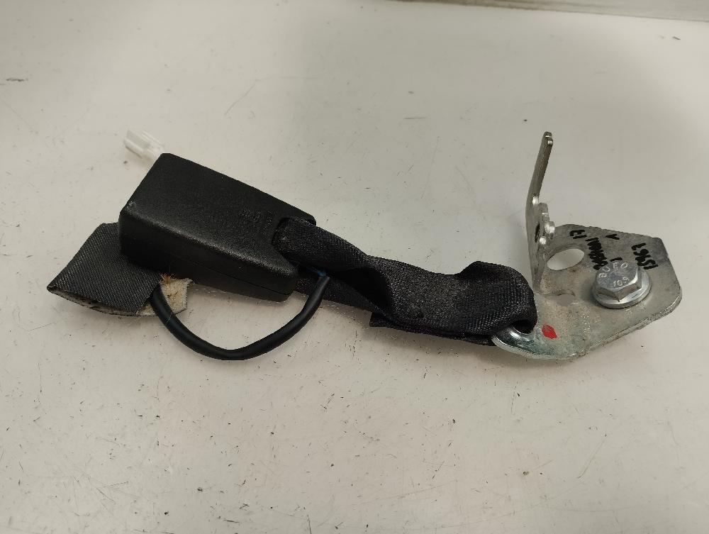 ANCLAJE CINTURON TRASERO IZQUIERDO NISSAN QASHQAI 1.5 DCI MT 110CV