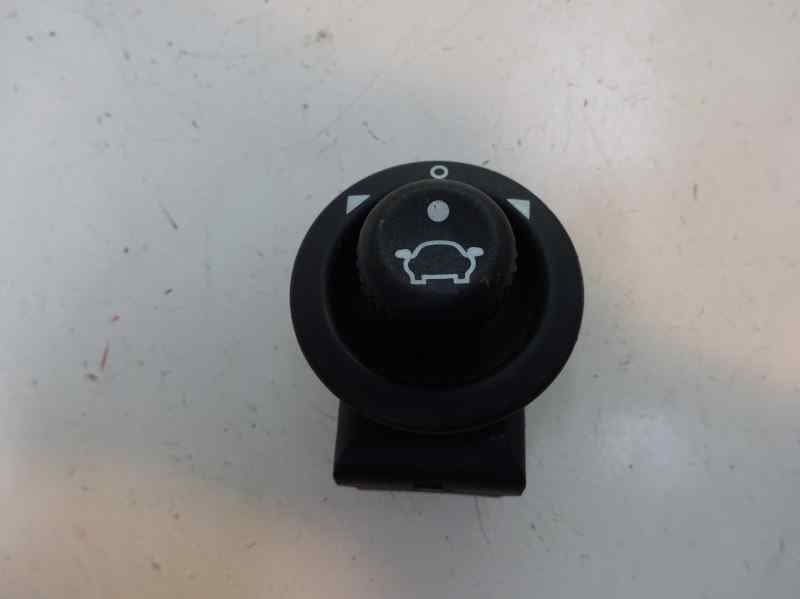 MANDO RETROVISOR FORD FOCUS 1.6 MT 100CV | 74KW