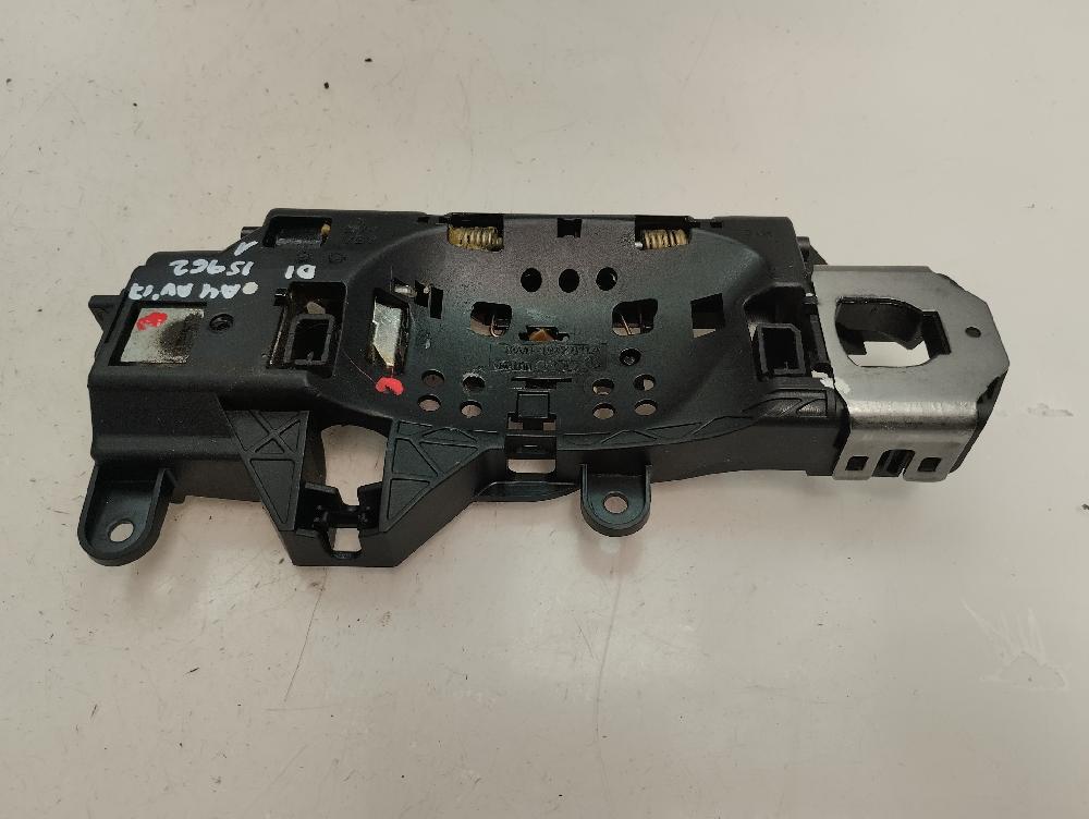 SOPORTE MANETA EXTERIOR DELANTERA IZQUIERDA AUDI A4 2017 2.0 AMT 150CV | 110KW