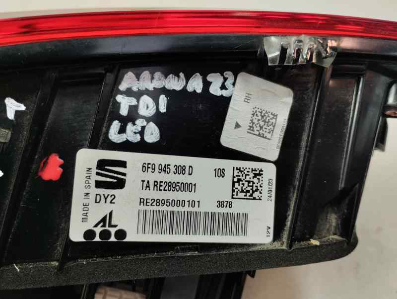 PILOTO TRASERO DERECHO INTERIOR SEAT ARONA 1.0 AMT 110CV | 81KW