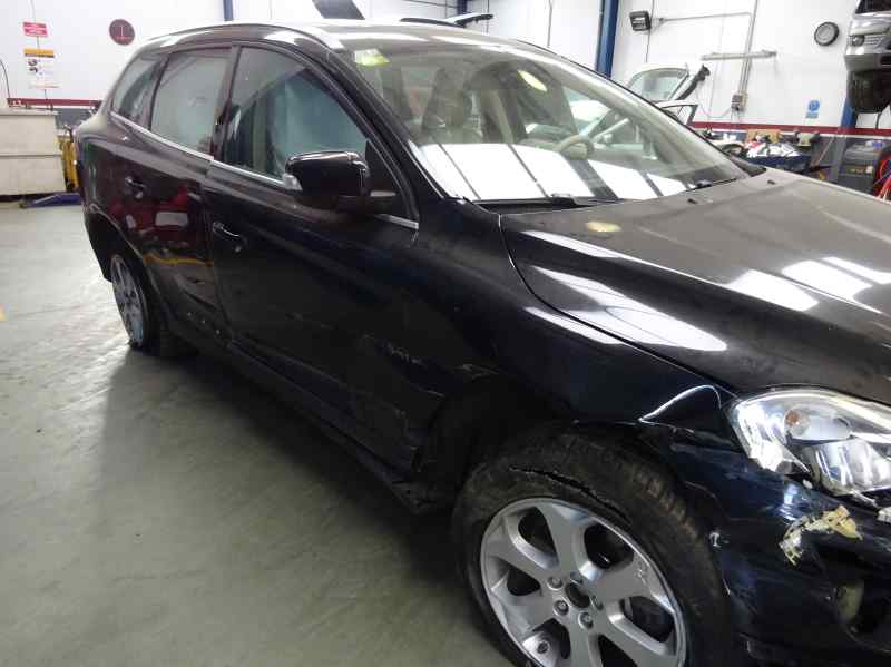 GUANTERA VOLVO XC60 2011 2.4 D5 MT AWD 205CV