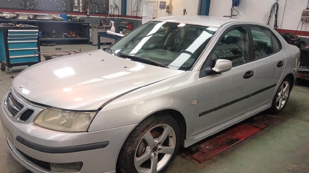 CAJA RELES FUSIBLES SAAB 93 2004 2.2 MT 125CV | 92KW