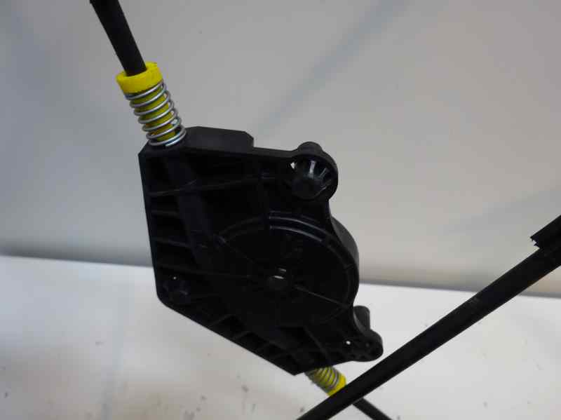 ELEVALUNAS DELANTERO DERECHO CITROEN C8 2.0 HDI MT 109CV